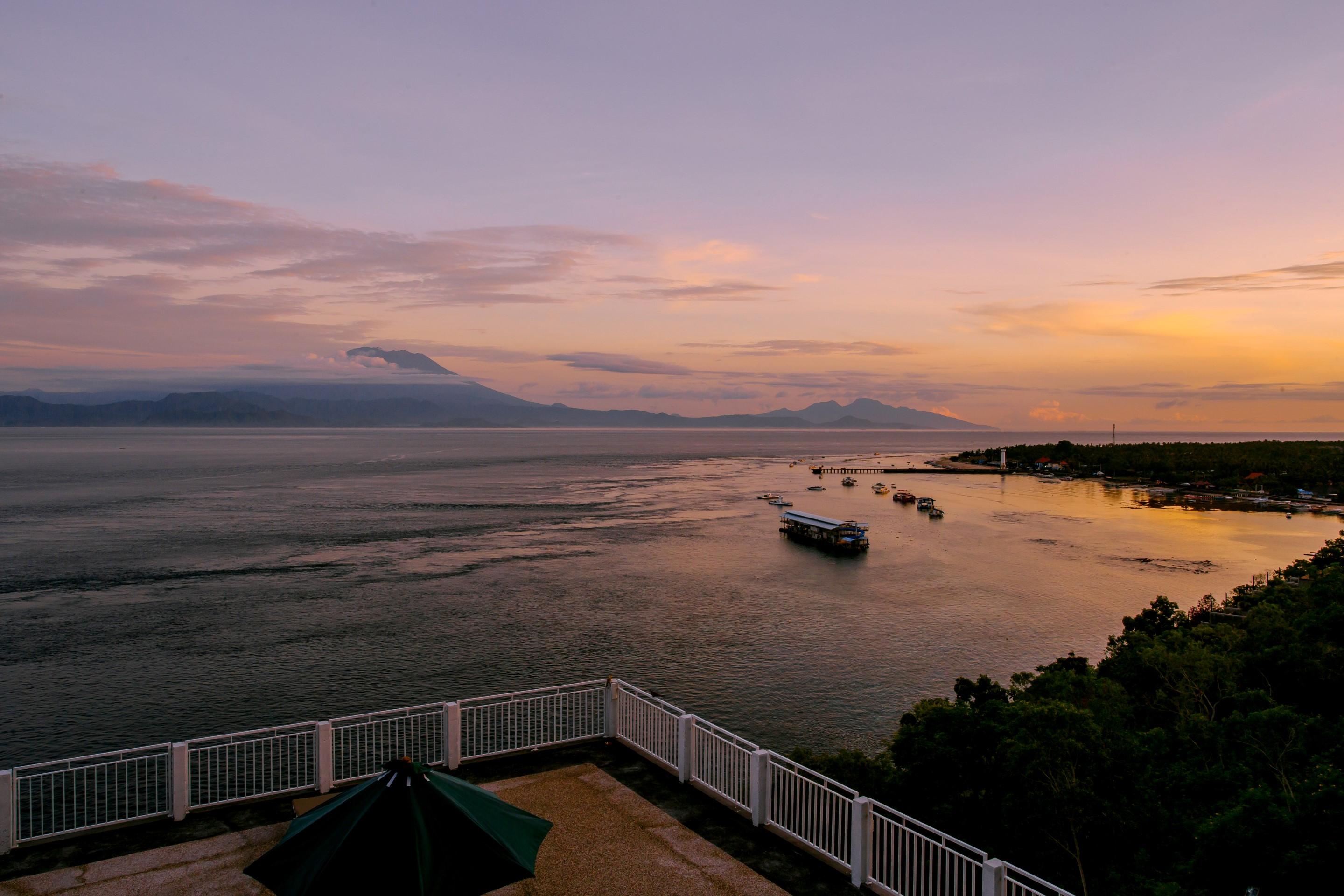 Samuh Sunset Nusa Penida By Pramana Villas Toyapakeh Esterno foto